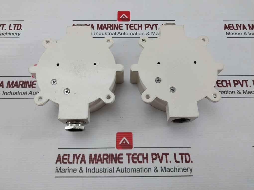 02103 Rt Detector Base Mounting Socket - Image 2