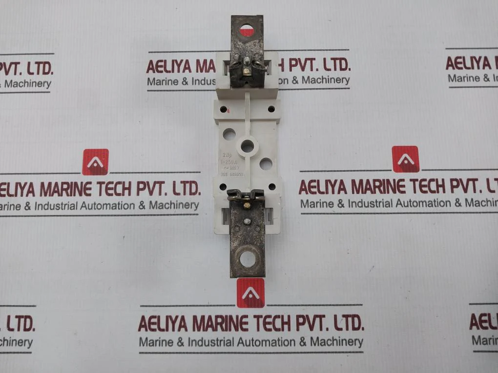 2 Np 1-250A Fuse Switch Disconnector ~660V