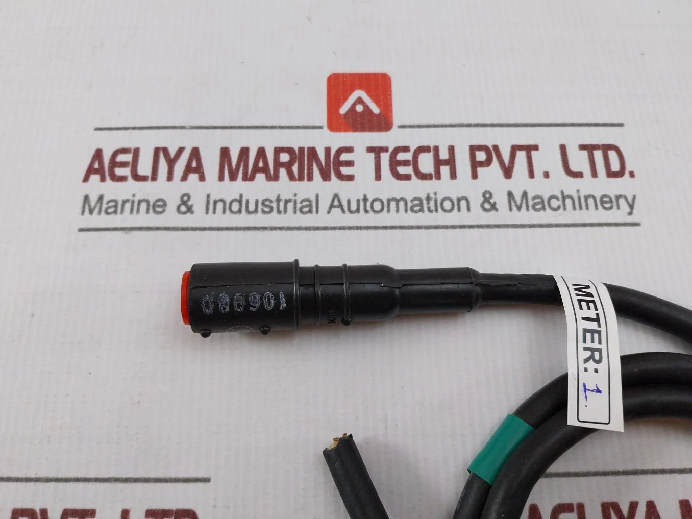 Cci Royal P-07-ka070018-1-msha Soow Cord 1-meter 600V - Image 4