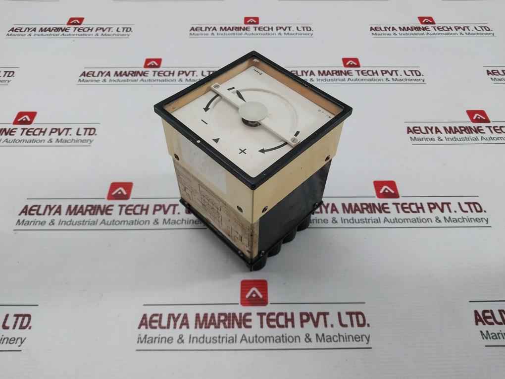 Crompton 855 954 Synchroscope Meter 3-phase 250V - Image 3