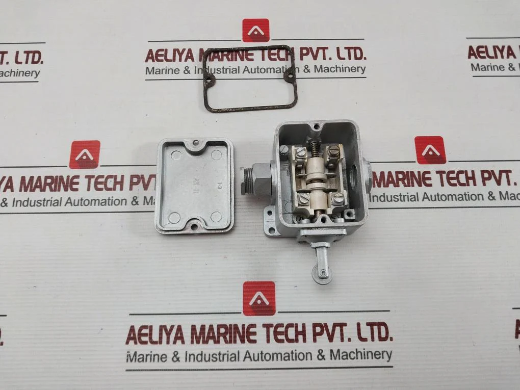 Fael Lk End Limit Switch 6A 500V Ip 564 - Image 6