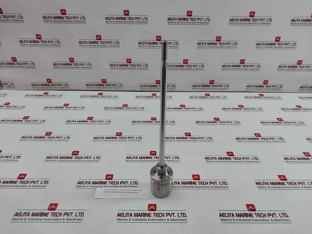 Fisher Control 27A3938X042 Trims Guide Bushing Plug & Stem Assembly - Image 4