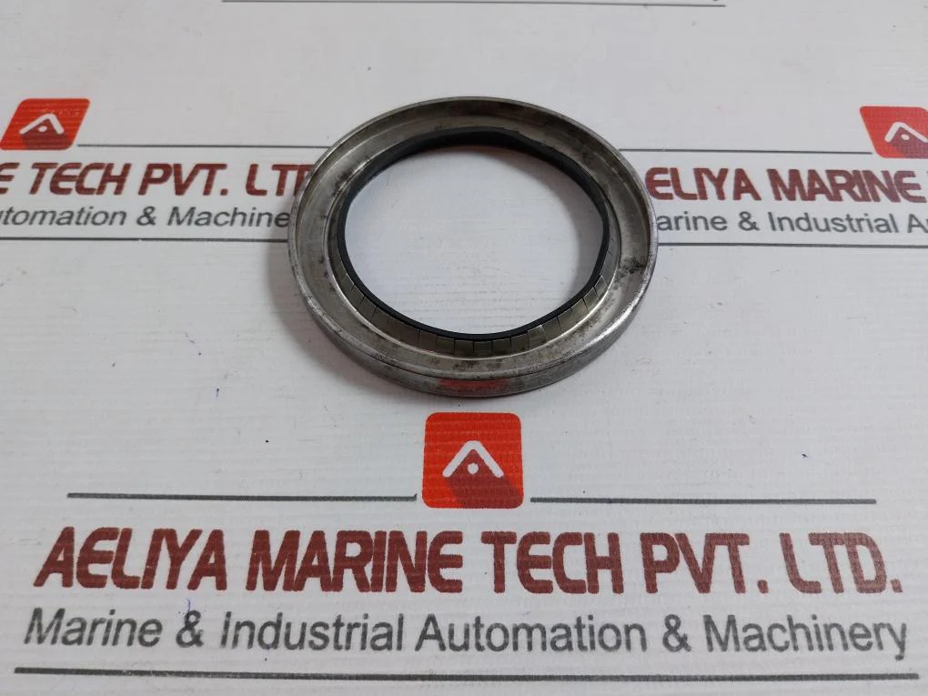 Garlock 63X2044 Oil Seal Klozure Jm Sheave End Set - Image 5