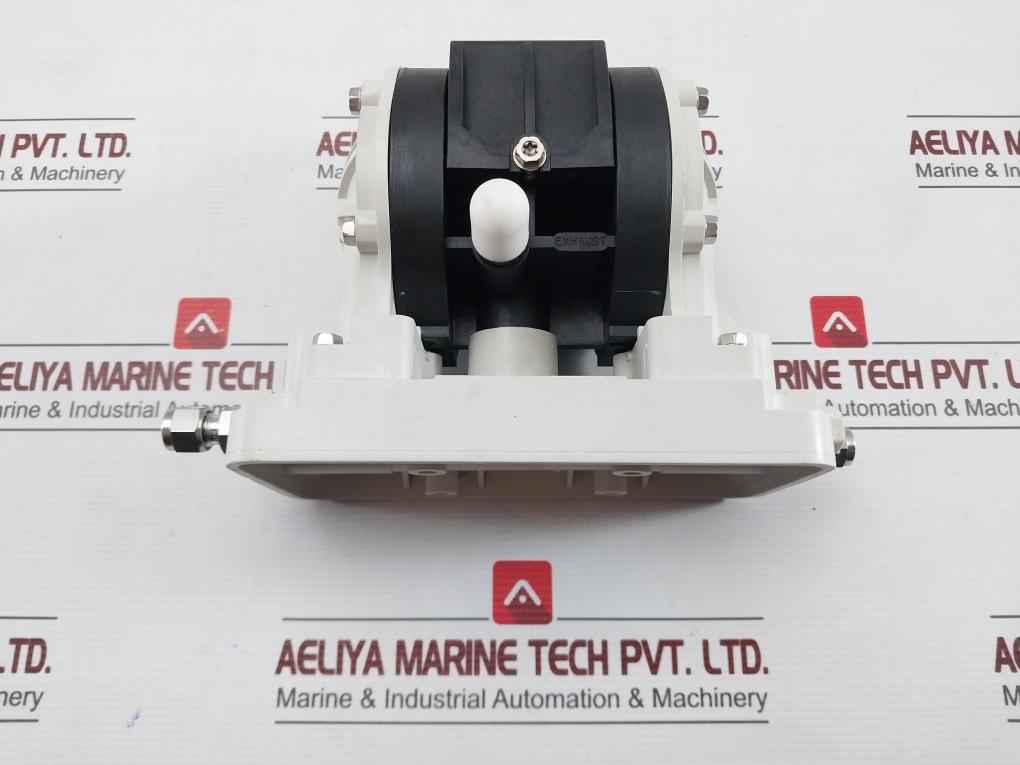 Graco 15H534 Diaphragm Pump - Image 7
