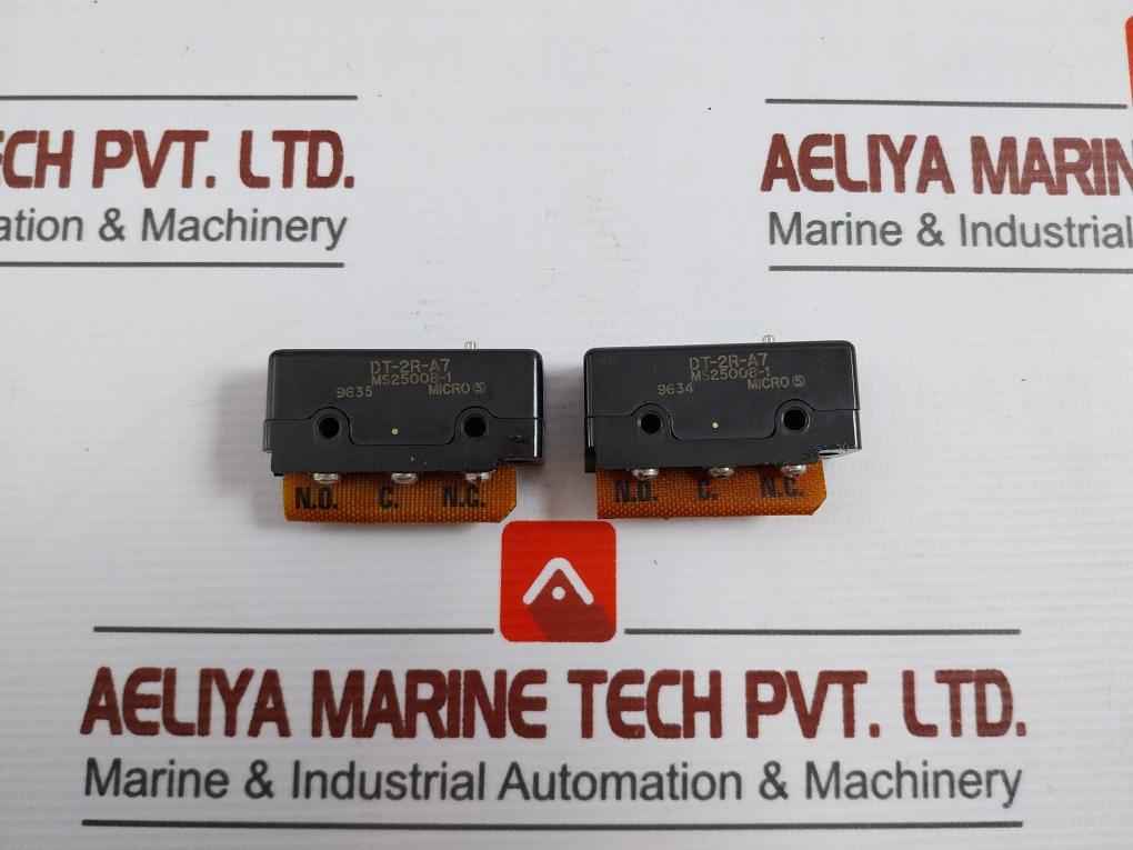 Honeywell Dt-2R-a7 Micro Switch 10A 250V - Image 2