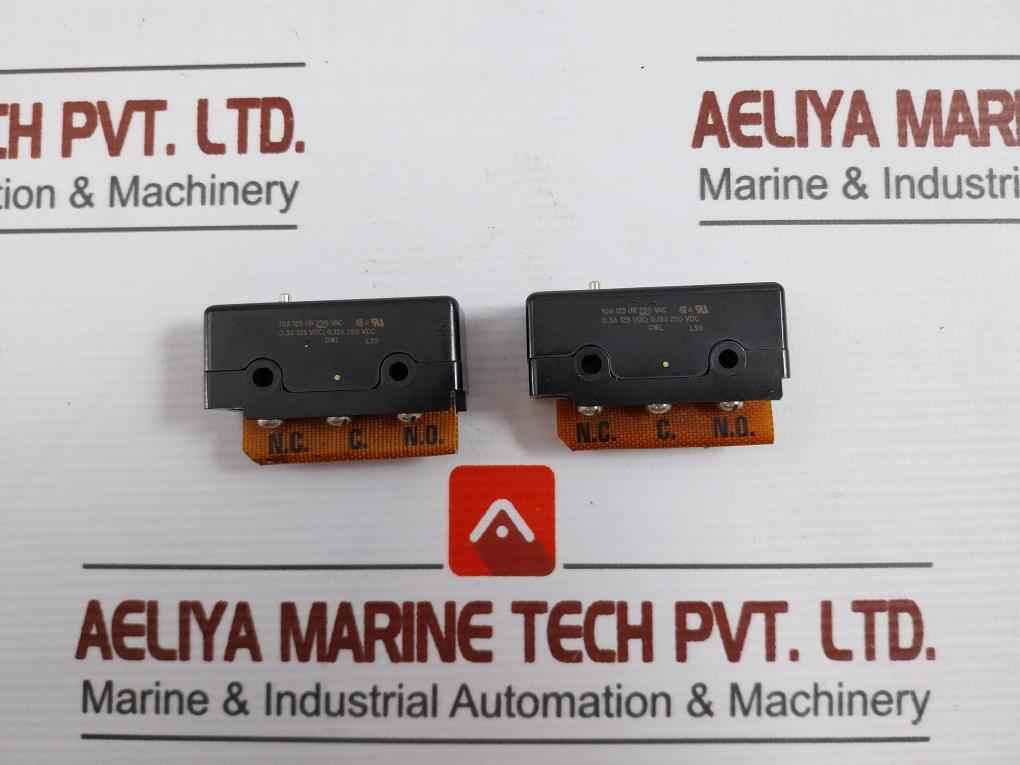 Honeywell Dt-2R-a7 Micro Switch 10A 250V - Image 3