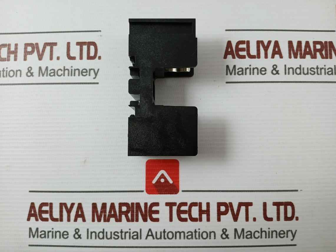 Lot Of 10X Yoshida Fh-30 Fuse Holder 600V 30A - Image 5