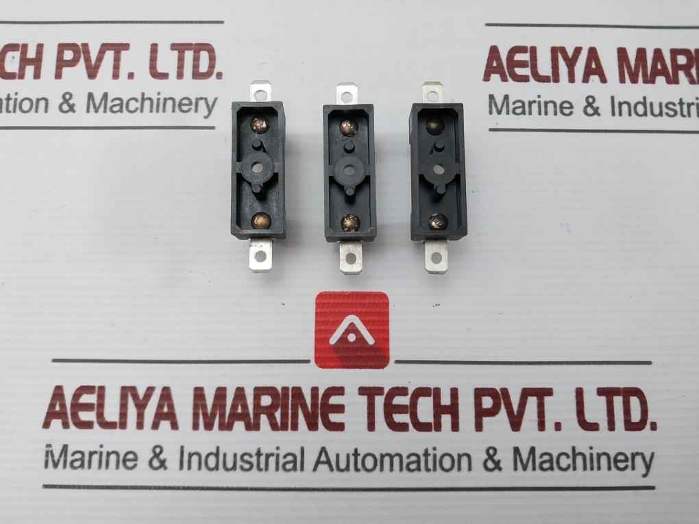 Lot Of 3X Rs 213-7564 Bulgin Fuse Holder 13A 250V Open Base 1.25” - Image 3