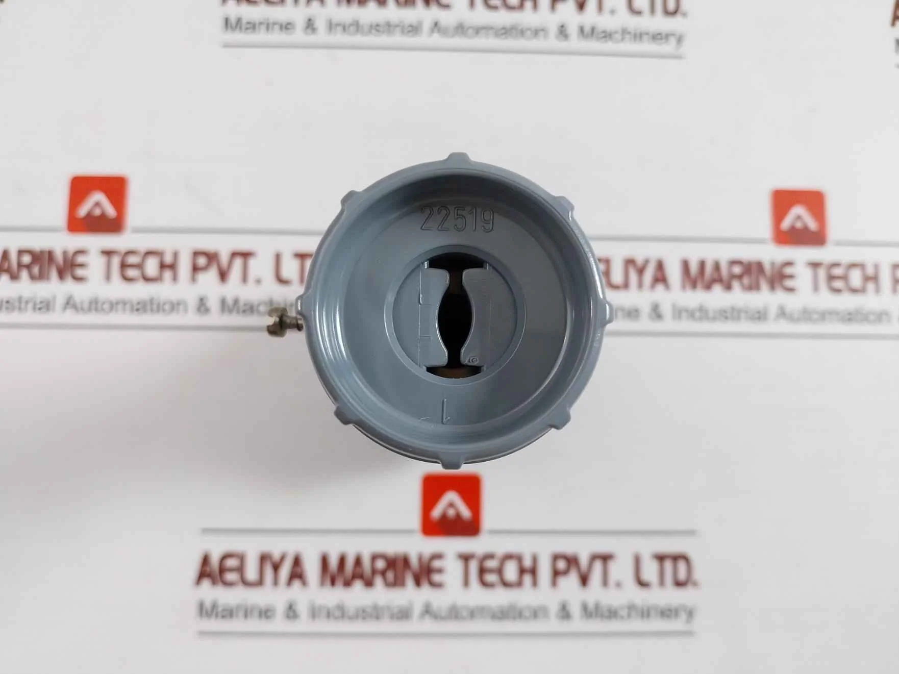Mennekes 3794 Power Plug Power Connector 16A 4H 100-130V 50-60 Hz - Image 11