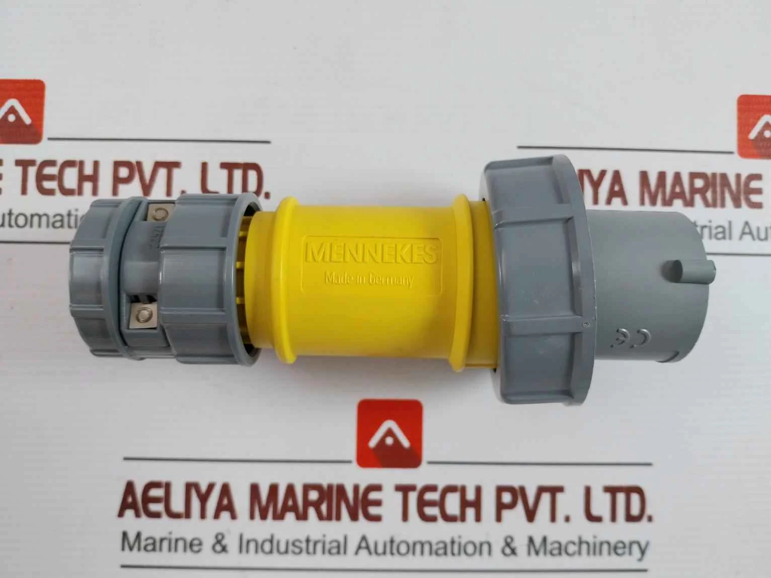 Mennekes 3794 Power Plug Power Connector 16A 4H 100-130V 50-60 Hz - Image 6