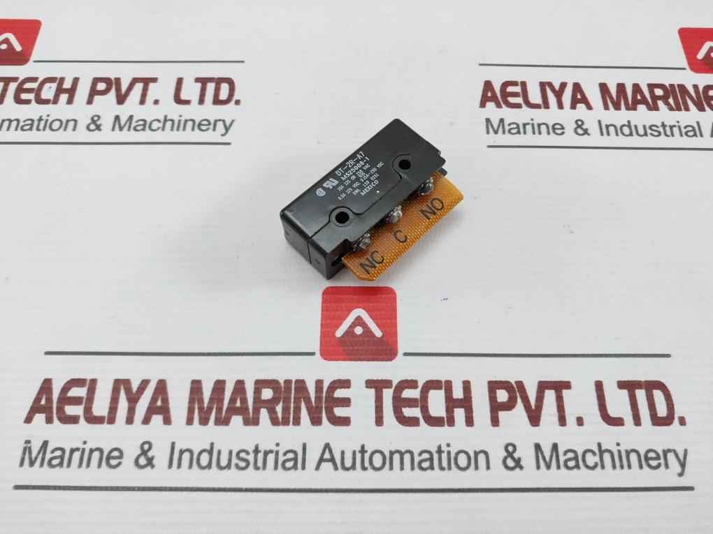 Micro Switch Dt-2R-a7 Snap Action Switch Plunger - Image 6