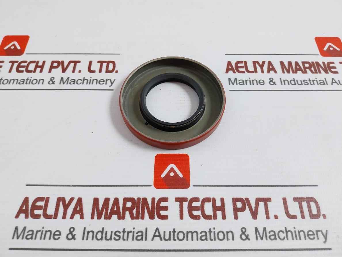 National 473442 Oil Seal - Image 5