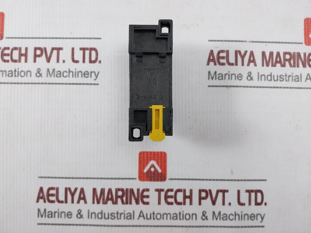 Omron Ptf08A-e Relay Socket - Image 3