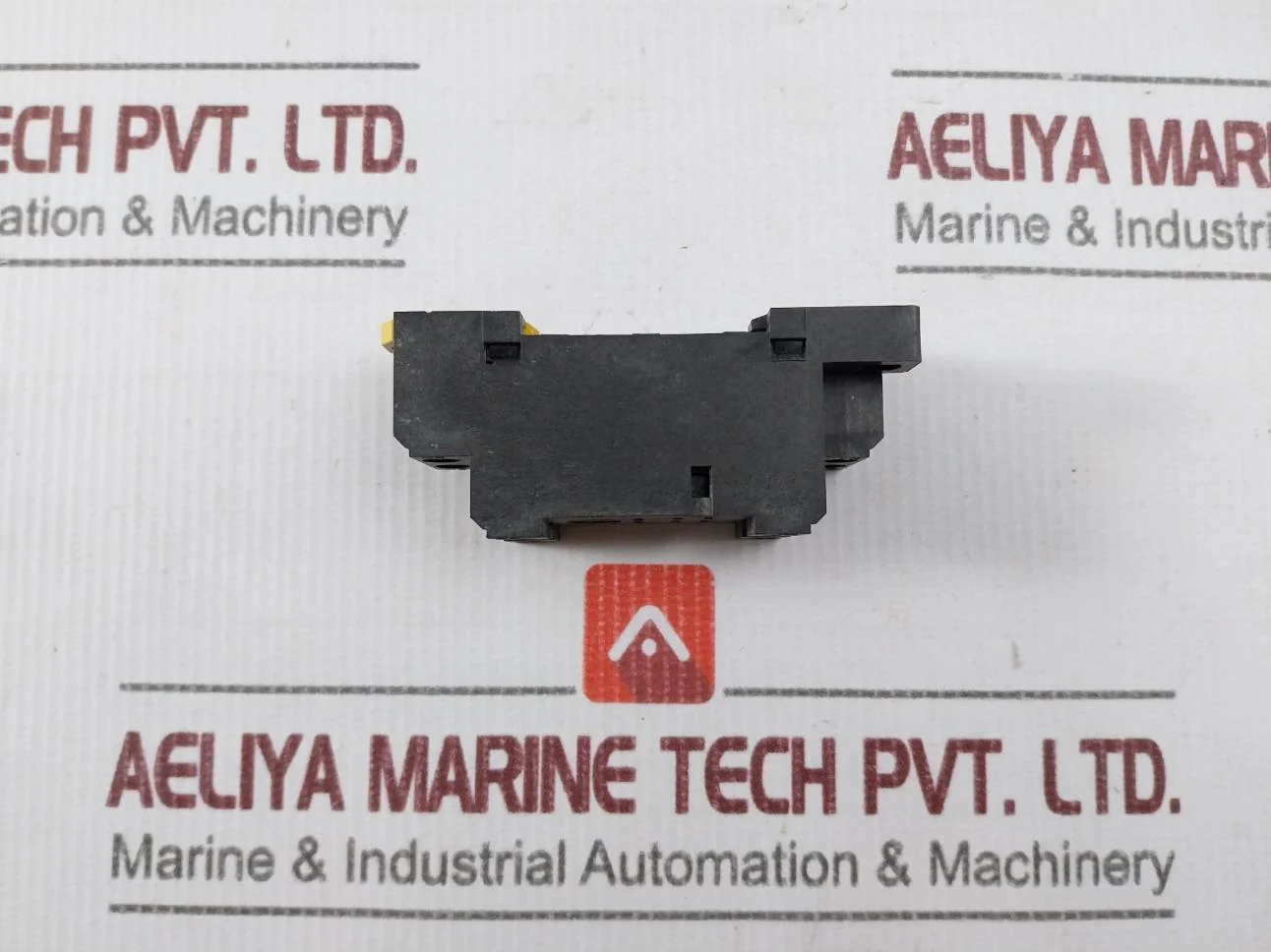 Omron Ptf08A-e Relay Socket - Image 5