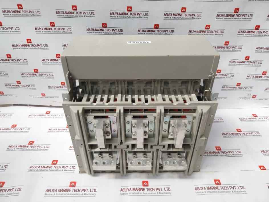 Schneider Electric Mvs20N Circuit Breaker 1000V 50/60Hz Mvs20N3Mw6L 3P - Image 3