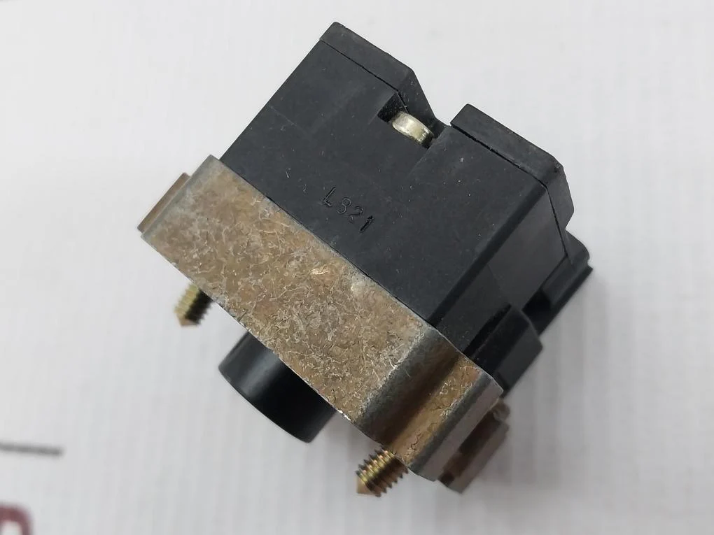 Schneider Electric Zb2 Bv6 Body For Pilot Light 400V - Image 11