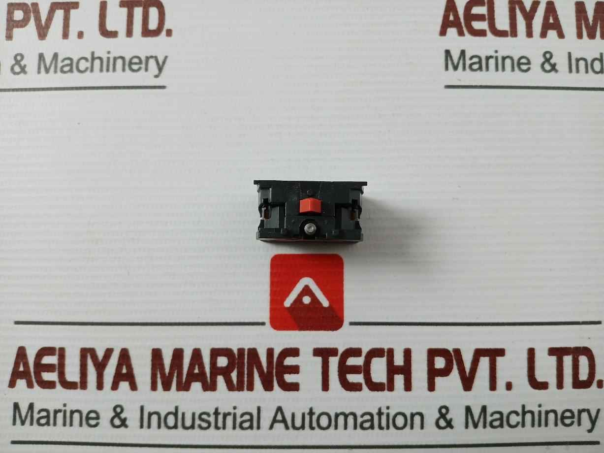 Schneider Electric Zb2Be102 Contact Block - Image 3