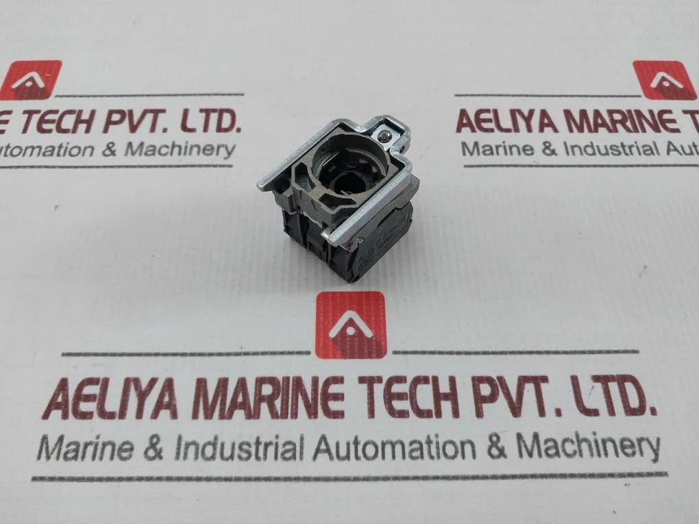 Schneider Electric Zbe-101 Single Contact Block 10A - Image 3