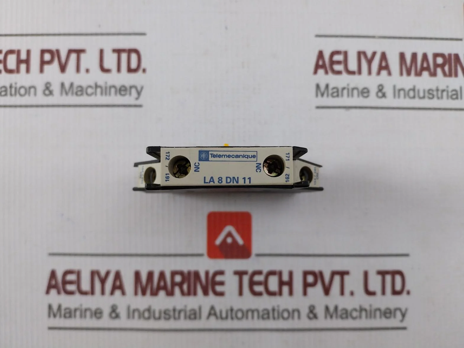 Schneider La 8 Dn 11 Auxiliary Contact Block 10A/690V - Image 4