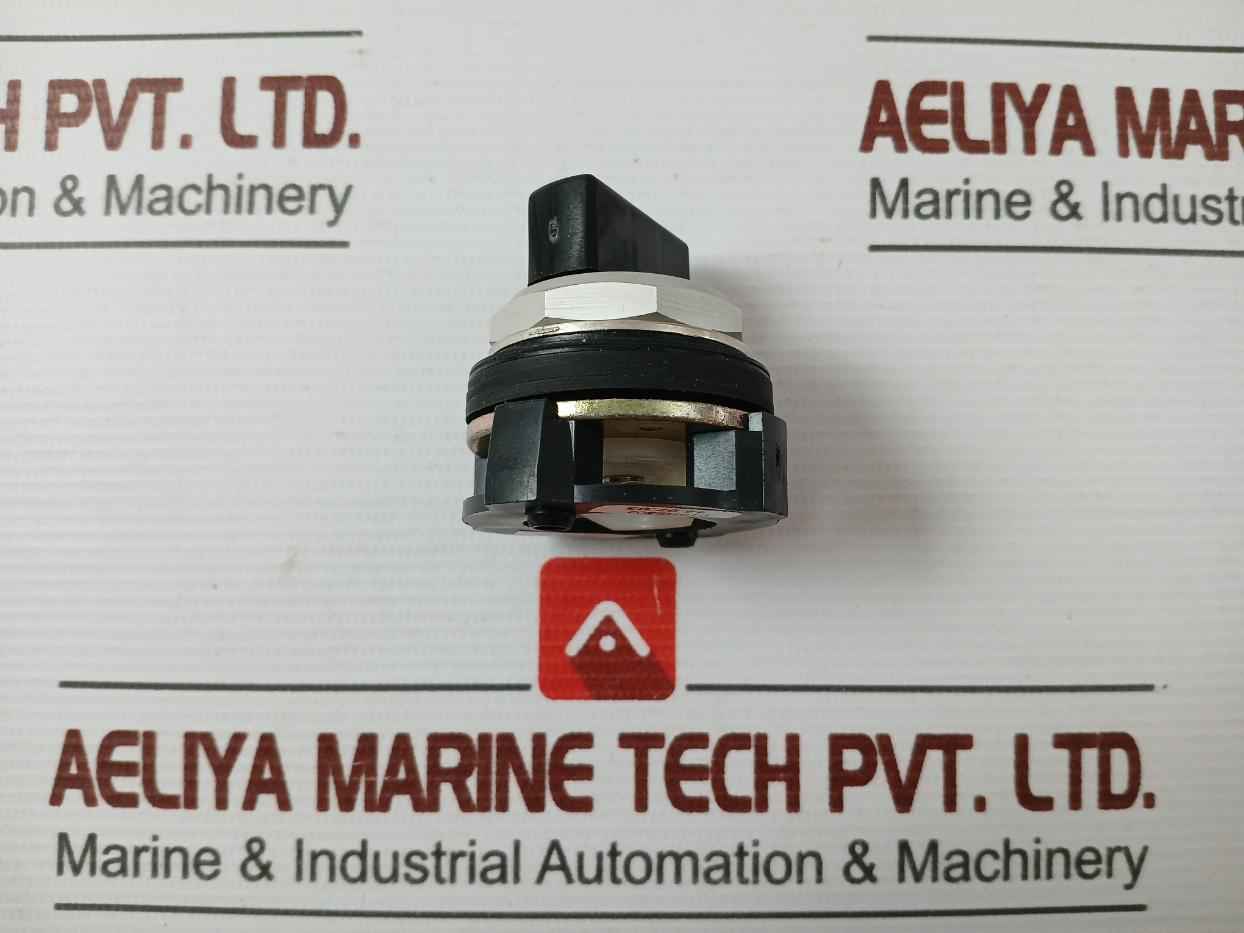 Senasys Ptshe202 B Selector Switch - Image 3