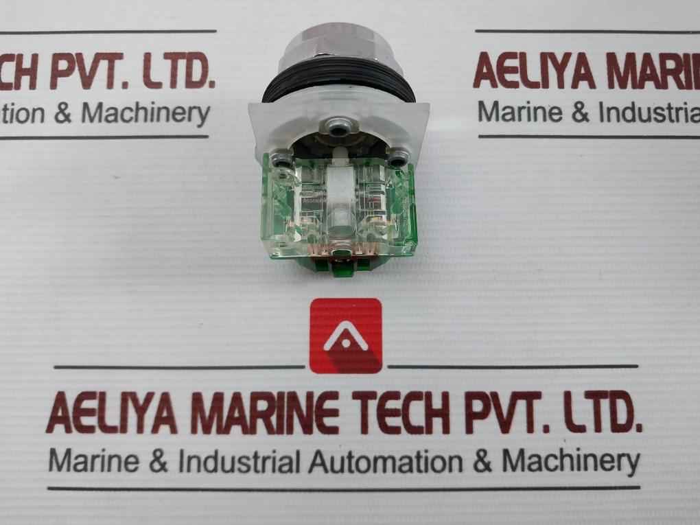 Telemecanique 9001 Ka2 Contact Block With Pushbutton Ser K - Image 4