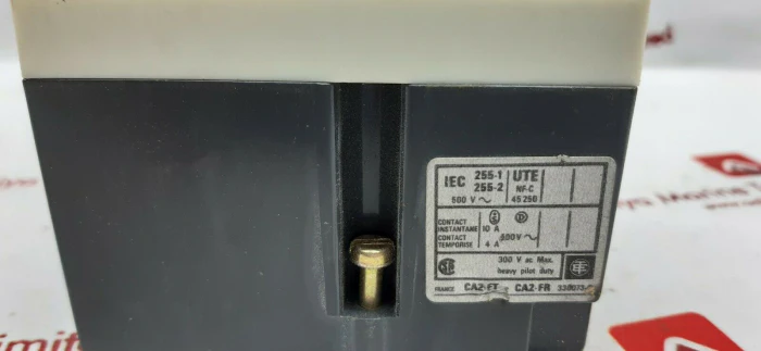 Telemecanique ca2-fr 141 200v50hz 208v60hz relay - Image 9