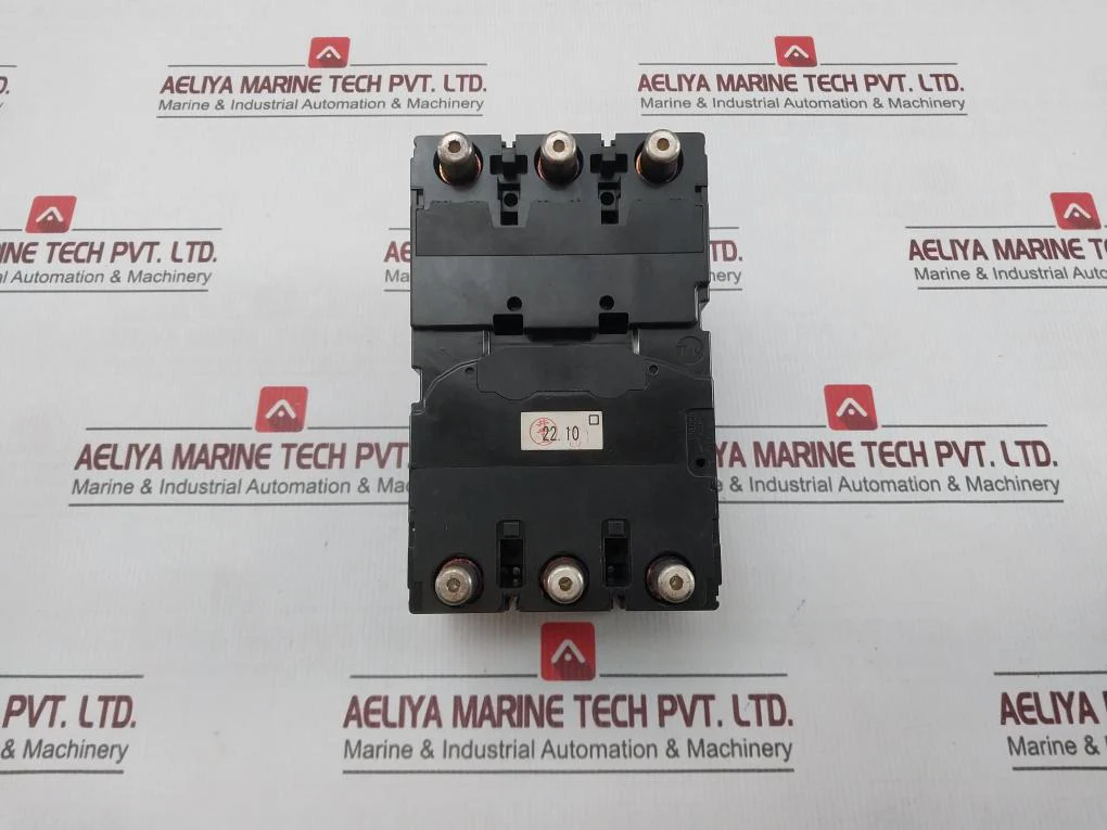 Terasaki Xs225ns 3-Pole Circuit Breaker 50/60 Hz - Image 2