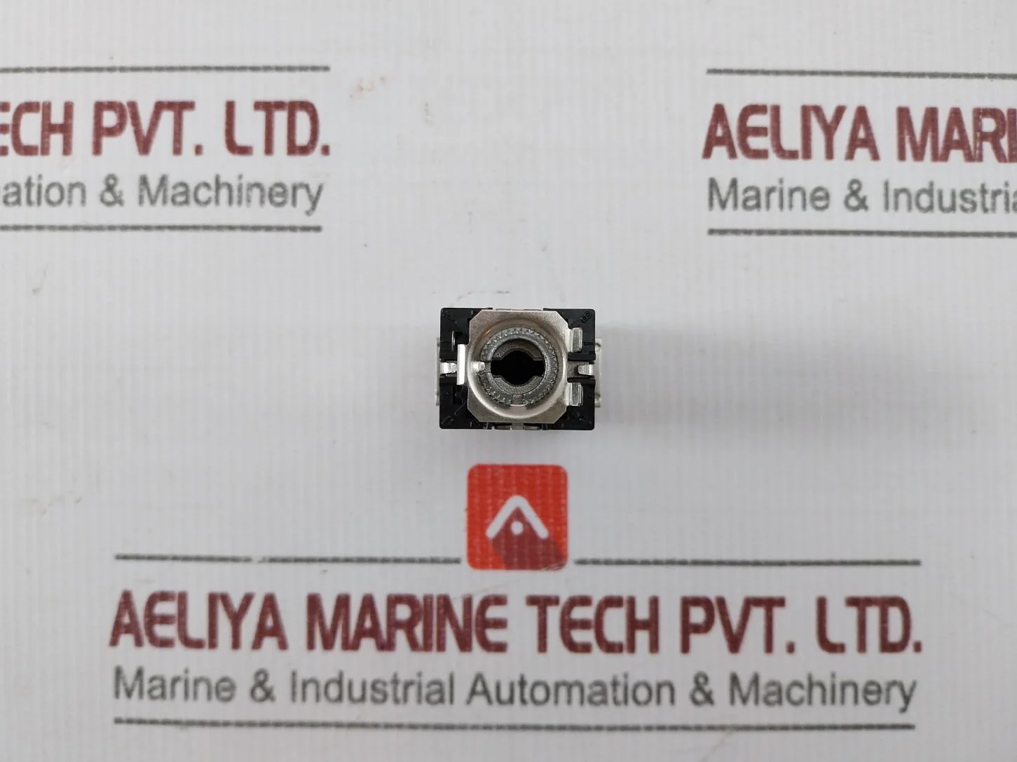 Yamatake Honeywell 2C-l1Aa Micro Switch - Image 5